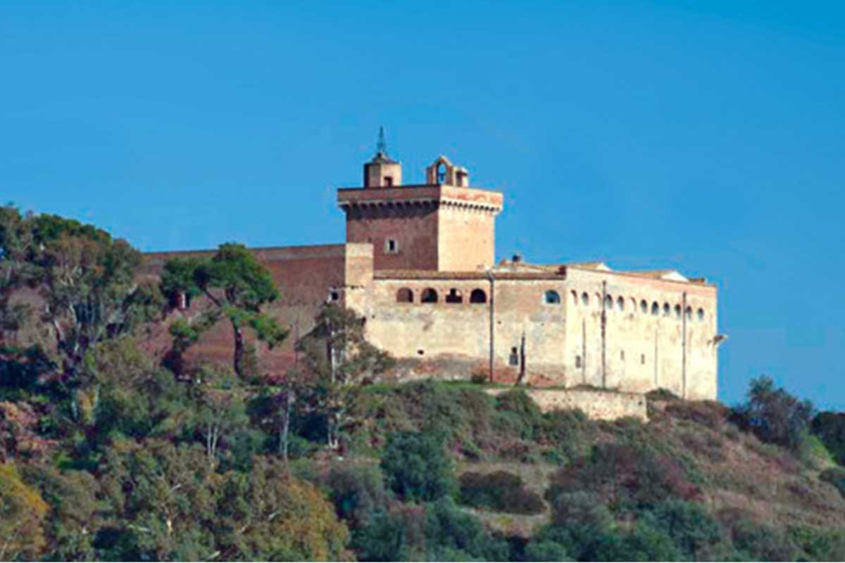 Castello di San Basilio a Pisticci Matera è stato risanato dall'umidità con Domodry