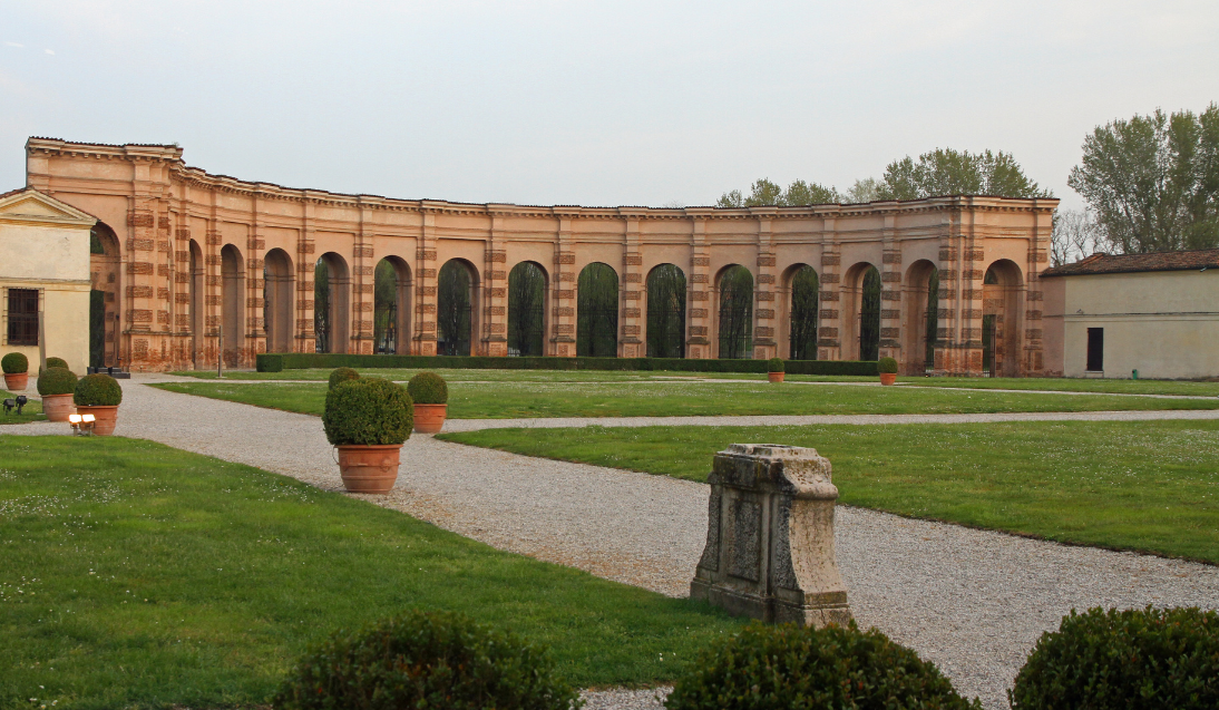 palazzo te mantova con domodry e cnt